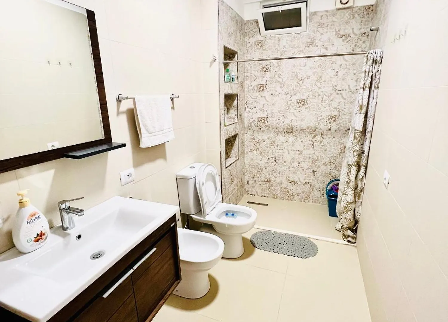 N&E Apartment In Durrës 0*,  Albanien