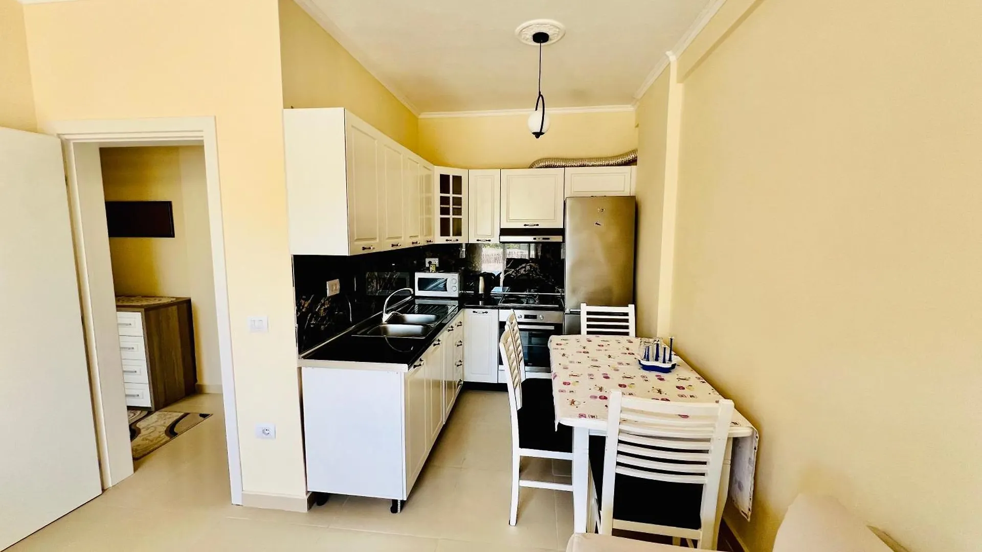 N&E Apartment In Durrës Albanien